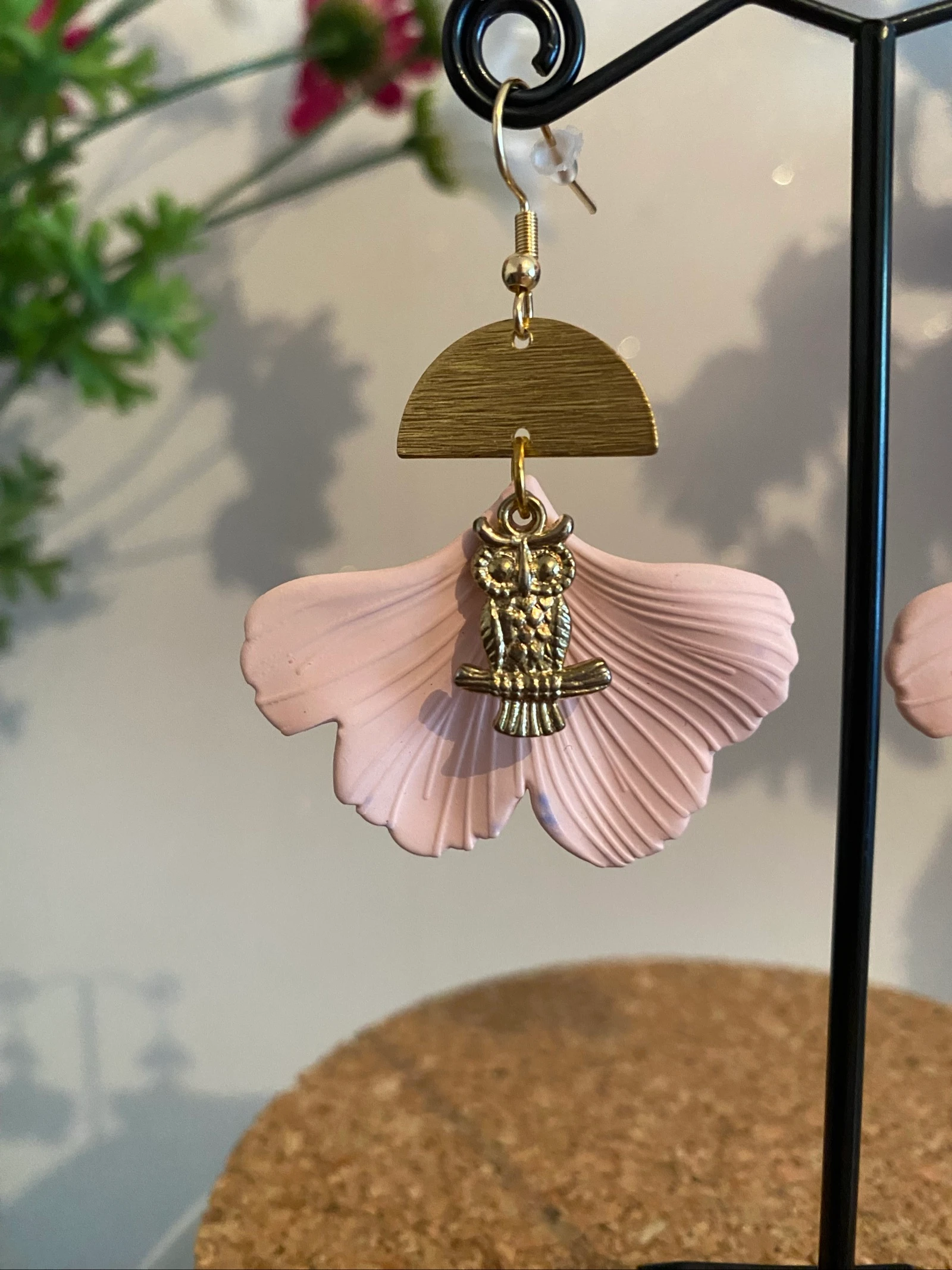 🌸 Powder pink Ginkgo earrings & gold owl 🌸 – photo 4